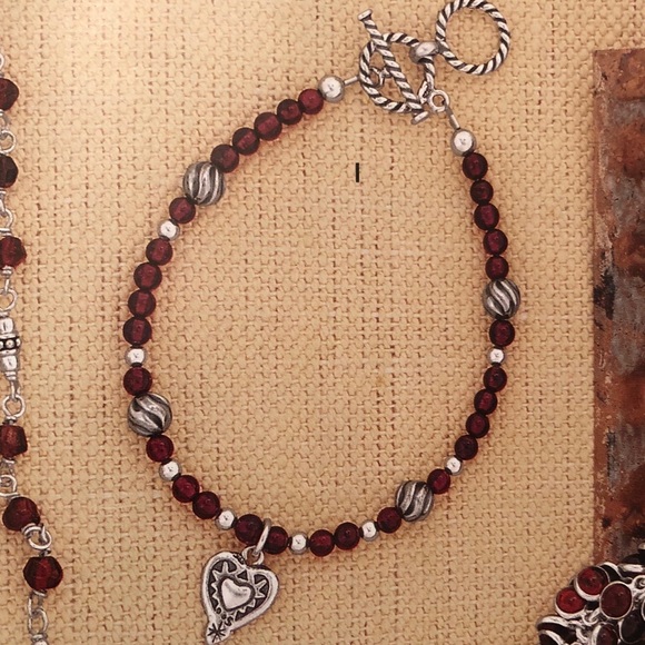 Silpada Sterling Silver & Garnet Bead Heart Charm Bracelet B1488 - Picture 4 of 16